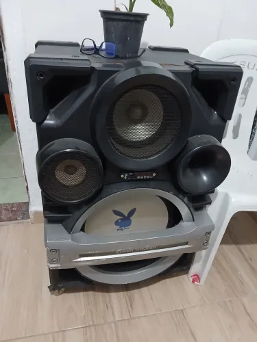Caixa de som fone 15 fonte pra carregar bateria