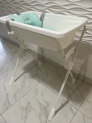 Banheira de bebê ? de bride a almofada de banho .