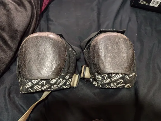 Joelheiras 187 Killer Pads (Usadas/Guerreiras) tamanho adulto