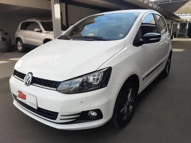Volkswagen Fox RUN 1.6 Flex 8V 5P 2017