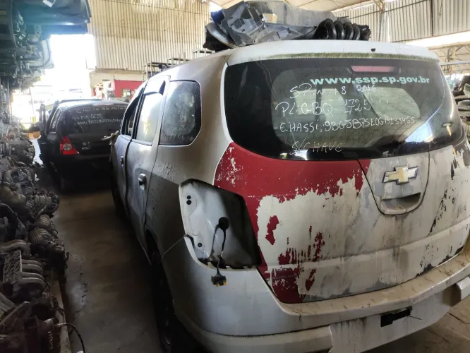 VENDO PEÇAS SPIN 1.8 2016