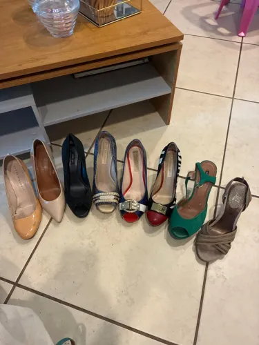 Sapatos femininos fino