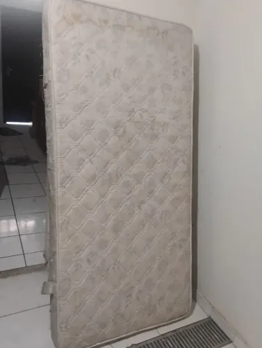 Colchão de solteiro ortopédico
