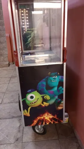 Vendo carrinho de pipoca