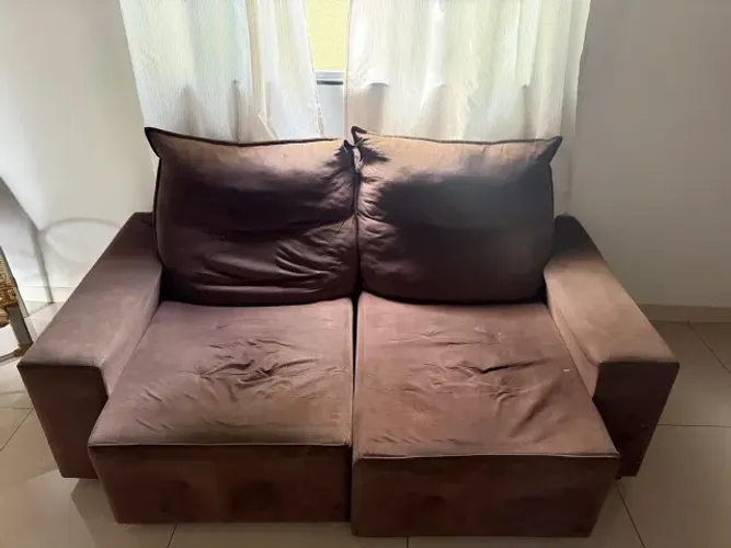 Sofá Retrátil Marrom