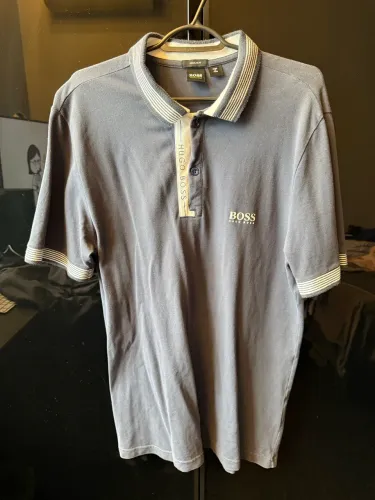 Camisa Hugo Boss M