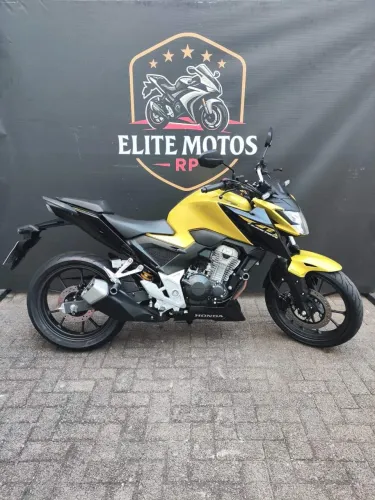 CB 300 TWISTER FLEX DOURADA 2024/2024