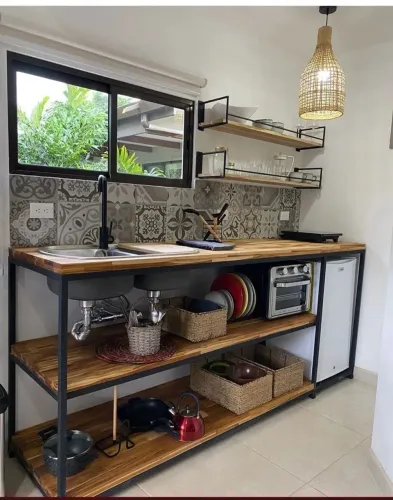Armário industrial de metal para cozinha
