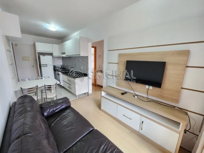 APARTAMENTO MOBILIADO COM 2 DORMITÓRIOS PARA LOCAÇÃO.