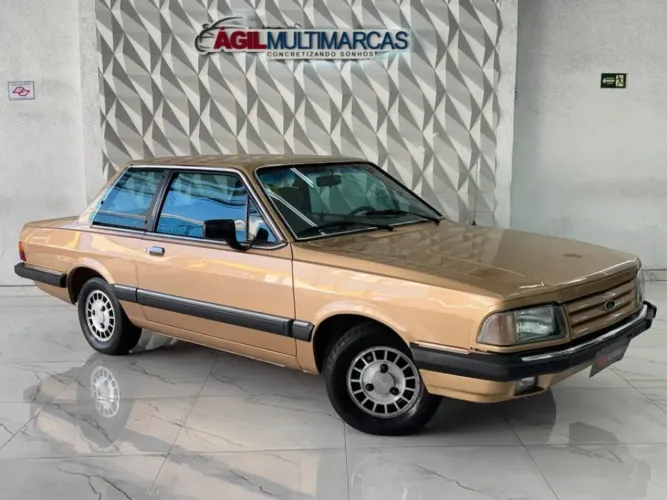 Ford Del Rey 1989