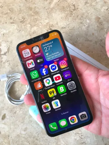 IPHONE XS 64GB BRANCO ( DETALHE )