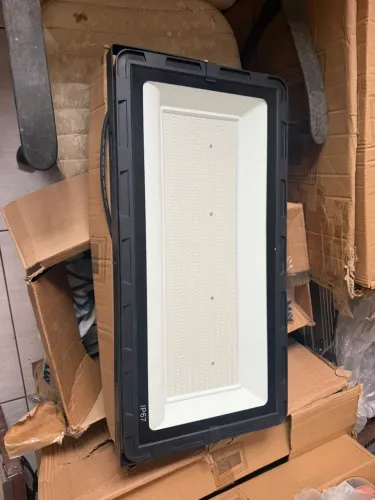 Refletor led 2000 w - 450,00 - zero