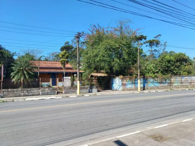 Área de 10.000m² - Avenida Francisco Monteiro