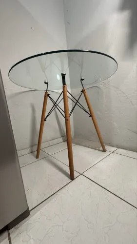 Mesa de jantar redonda