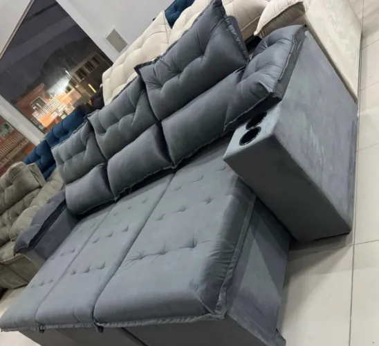 Sofá Retrátil Reclinável 3 lugares com mola ensacada Pilow com porta copo