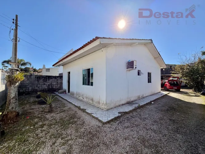 Casa no bairro Prado de Baixo - Biguaçu
