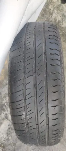 Pneu 175 65 14$100