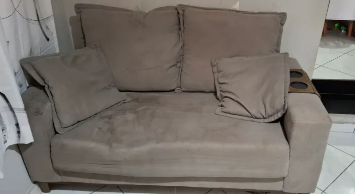 Sofá 2 lugares 