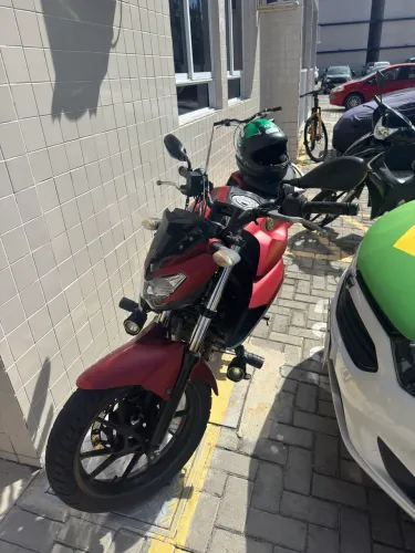 Moto fazer 250