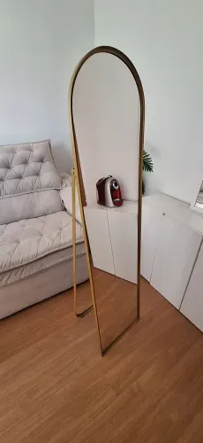 Espelho de corpo inteiro 1,45m - Moldura Dourada