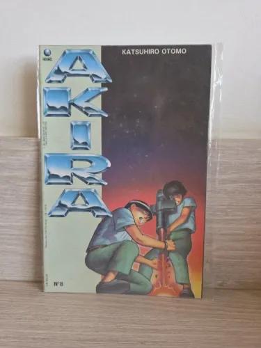 Mangá Akira Editora Globo Vol. 08 (USADO)