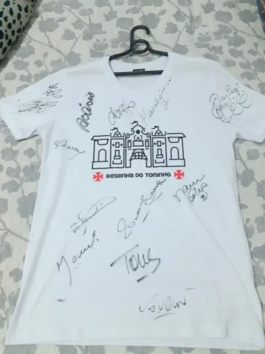 CAMISA EXCLUSIVA AUTOGRAFADA POR ÍDOLOS DA HISTÓRIA DO GIGANTE!