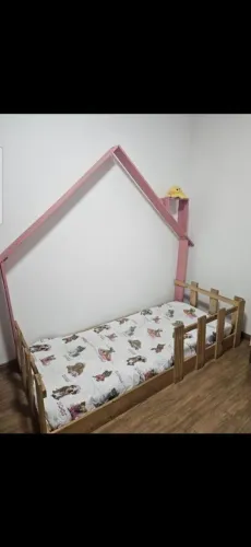 Cama estilo casinha