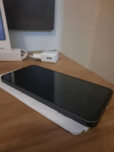 Samsung Galaxy A36 5G Impecável + 3 Capinhas 128GB 6GB de RAM