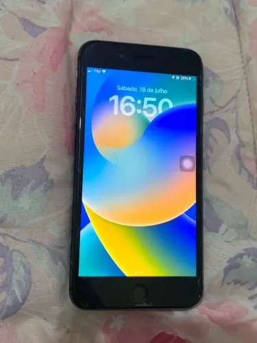 Iphone 8 Plus (faço troca)