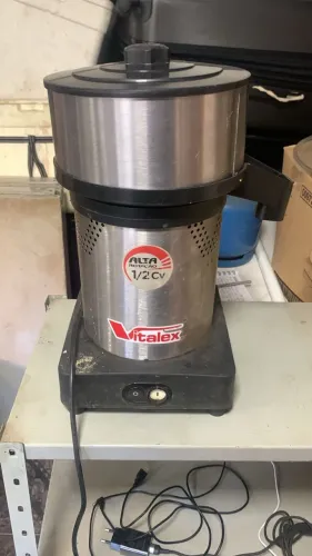 Extrator de suco