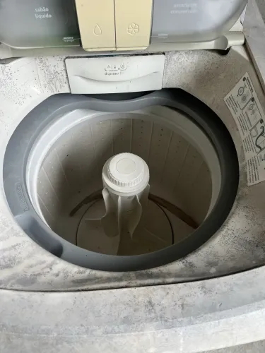 Máquina usada pra vender pra retirada de peças 
