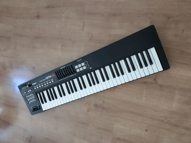 Roland XPS 10