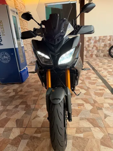 Tracer 900 GT vendo