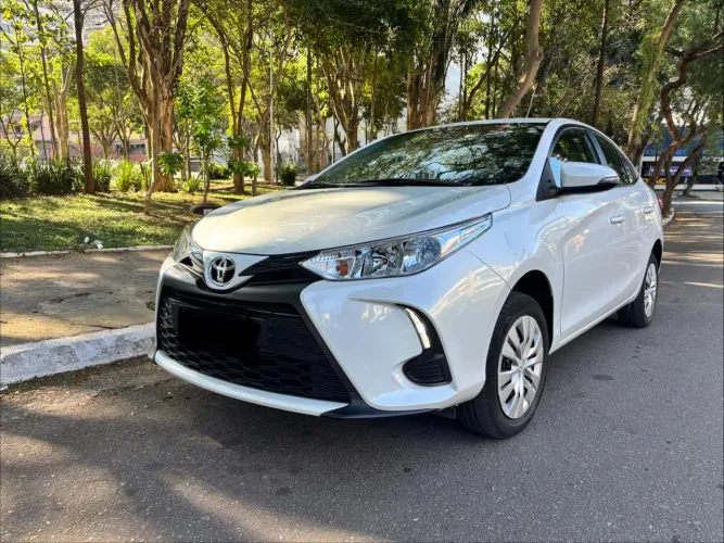 Toyota Yaris XL Sedan 1.5 Flex 16V 4P Aut. 2025