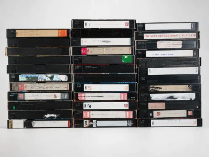 87 FITAS GRAVADAS DA TV COM ALGUMAS ORIGINAIS SEM CAPA