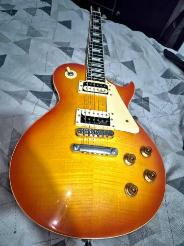 Guitarra Les Paul Shelter S100FW