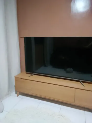 TV TCL 65' com listras na imagem, Valor negociável 