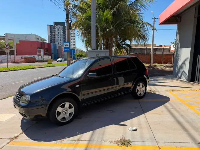 Volkswagen Golf 1.6 MI/ 1.6 MI Gener./black & Silver 2003