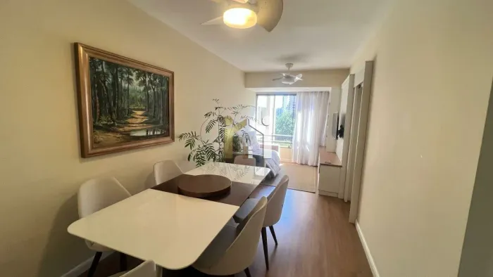 Apartamento mobiliado para locaçã em Moema com 60m², 2 dormitórios, 1 vaga;