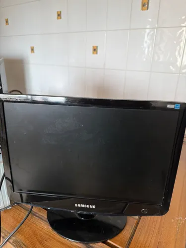 Computador Samsung syncmaster tela de 17 polegadas