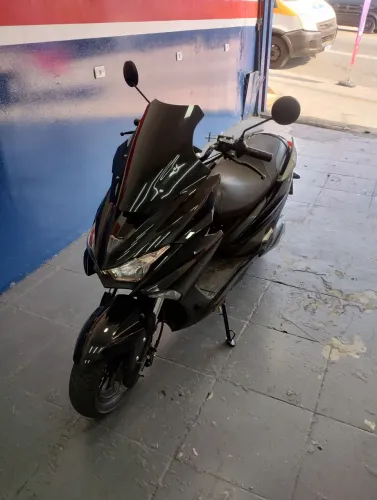 Moto elétrica Mileto Raiden