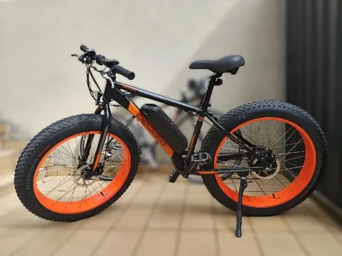 Fat Bike Elétrica Spectro - Potência, Conforto e Liberdade em Qualquer Terreno