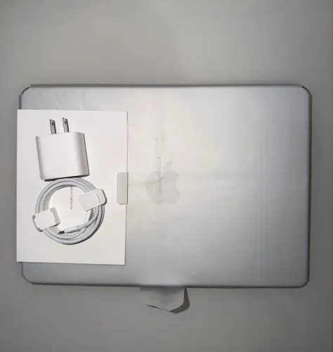MACBOOK NEO 256 SILVER NOVO 1 ANO GARANTIA APPLE