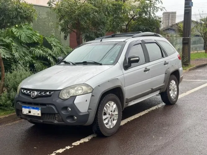 Fiat Palio Week.adv.lock.dualogic 1.8 Flex 2013