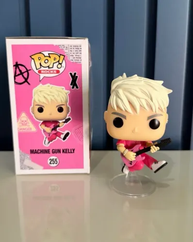 Funko pop Machine gun Kelly 