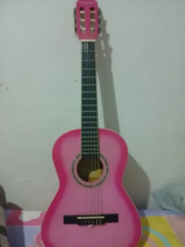 Vende-se violão