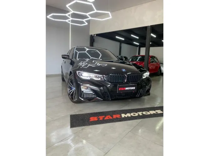 BMW 330E M Sport 2.0 Turbo Híbrido AU 2022