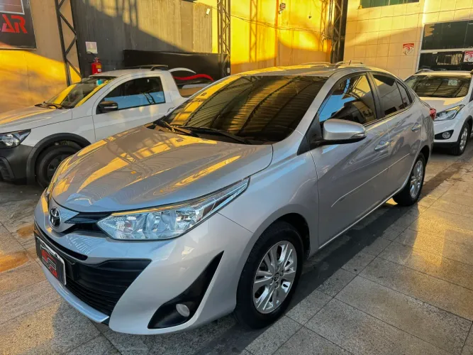 Toyota Yaris XL Sedan 1.5 Flex 16V 4P Aut. 2019