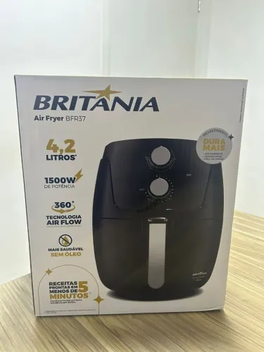[LACRADA] AIR FRYER BFR37 BRITANIA 4,2 LITROS AIR FLOW 1500 W DE POTENCIA