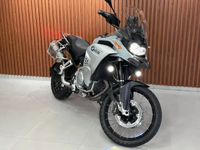 BMW GS850
